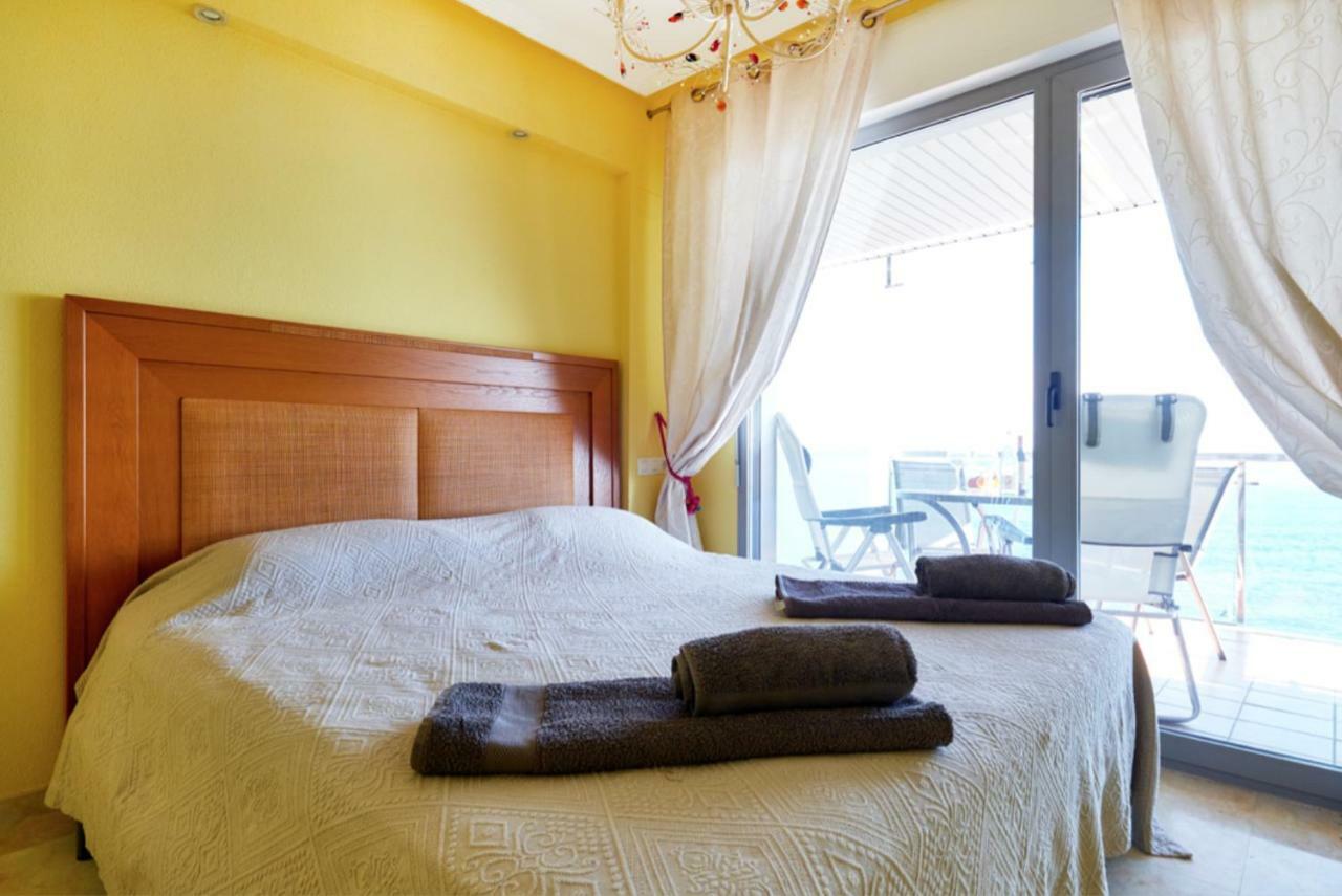 Sea Front Callas De Torrevieja Apartment Ngoại thất bức ảnh